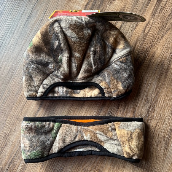 SHE Outdoor Ponytail Beanie & Ear Warmer - Picture 2 of 4